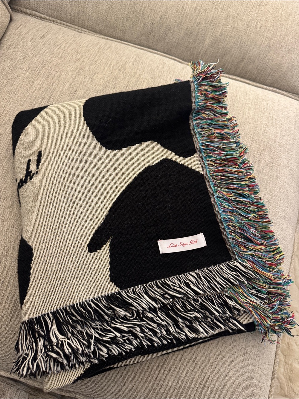 Lisa Says Gah Archie Throw Blanket Cow